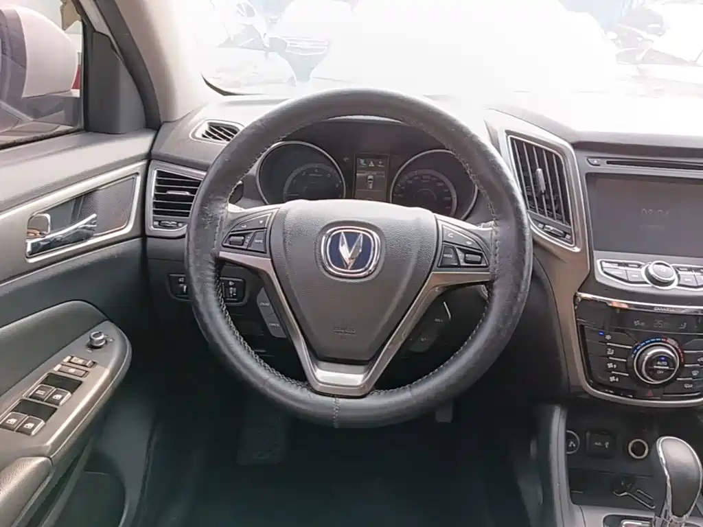 Changan CS75 2015 2014 1.8T Automatic Elite (China IV)