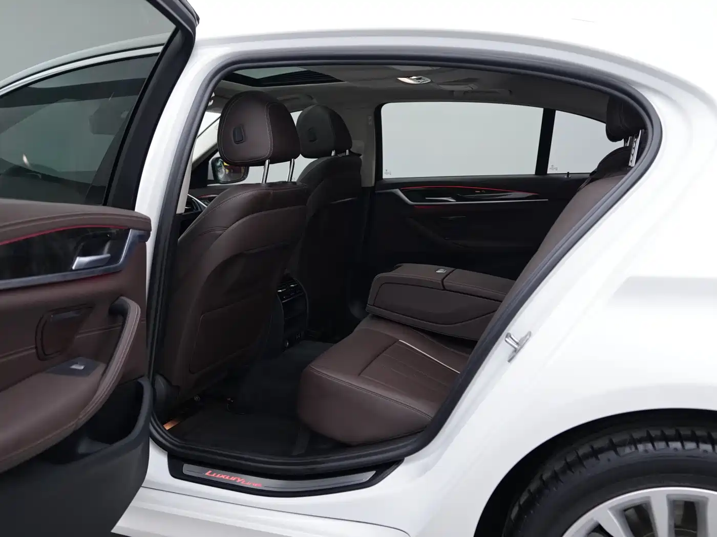 BMW 5 Series 2021 525Li Luxury Package фото 20
