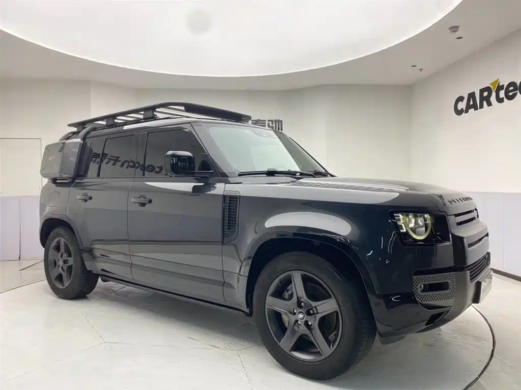 Land Rover Defender 2023 Facelift 110 3.0T P400 X-DYNAMIC HSE фото 3