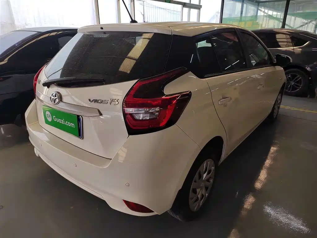 Toyota Vios FS 2021 1.5L CVT Fengchi Edition фото 7
