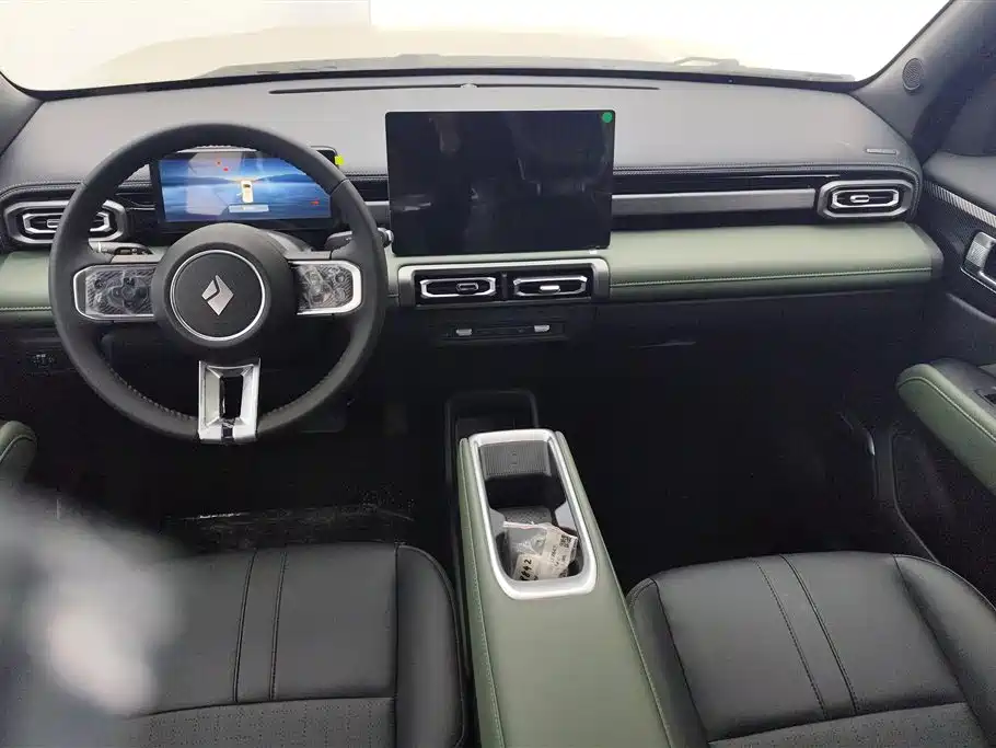 BAOJUN YUE ALSO PLUS