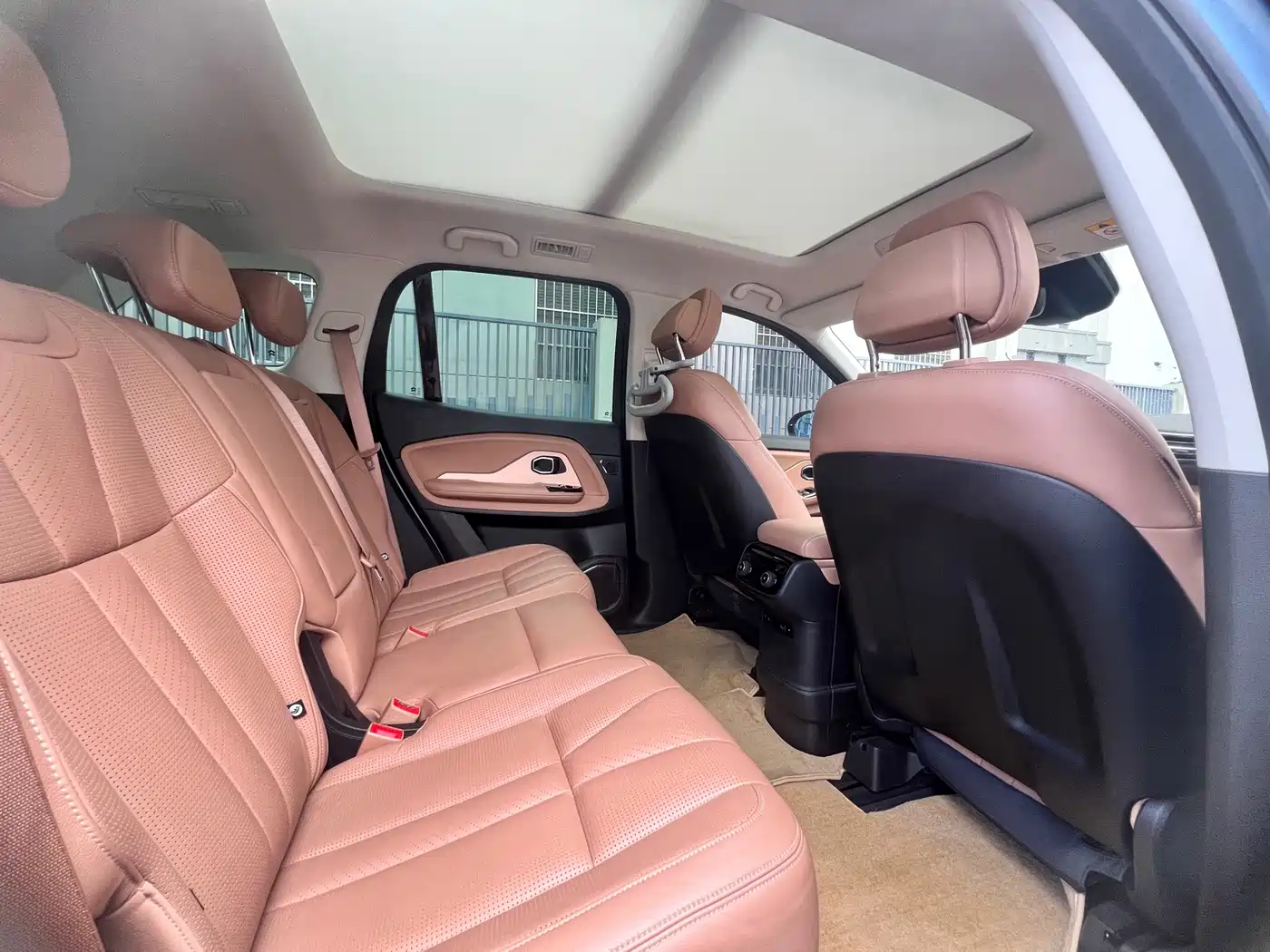 NIO ES8 2018 2018 355KM Base Model 7-Seater Version