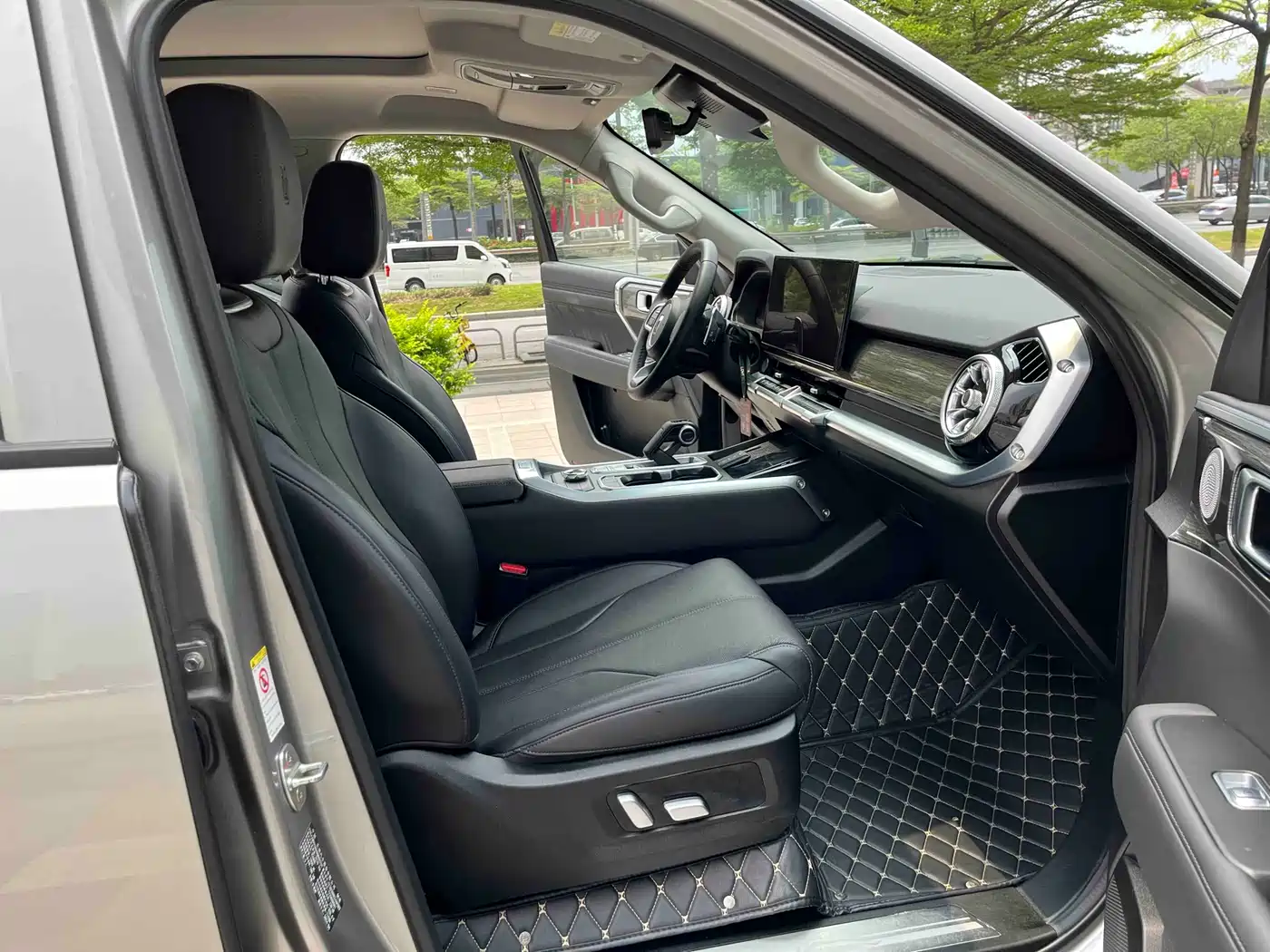 TANK TANK 400 NEW ENERGY