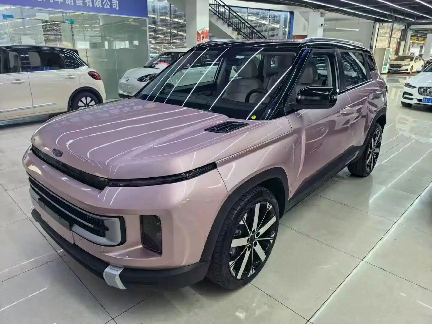 Фото 1 - Geely ICON