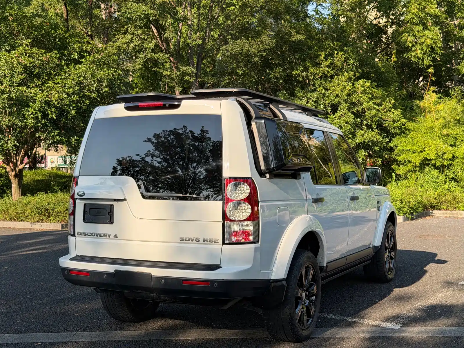 Фото 18 - Land Rover Discovery