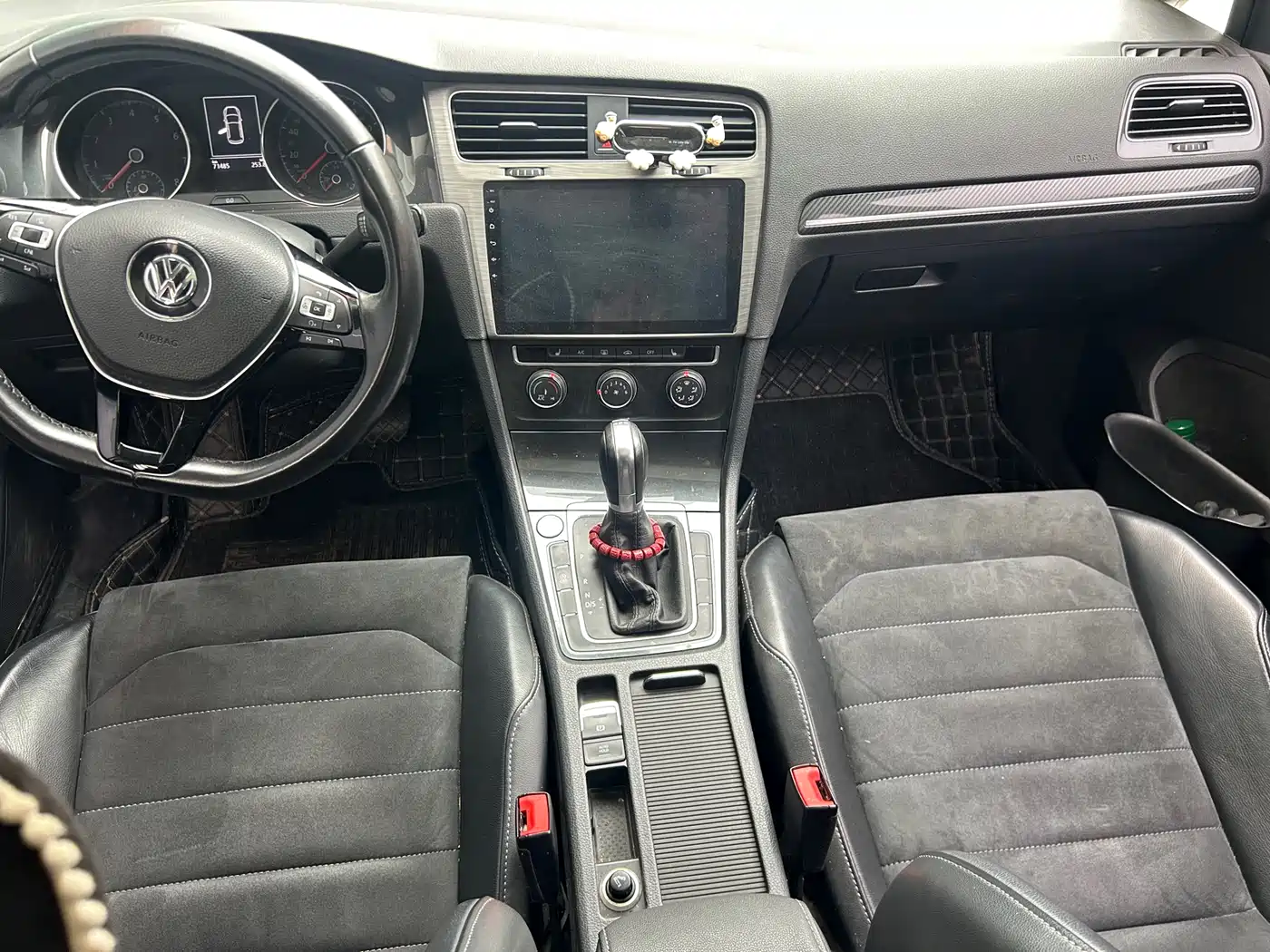 Volkswagen Golf 2018 230TSI Automatic Luxury фото 9