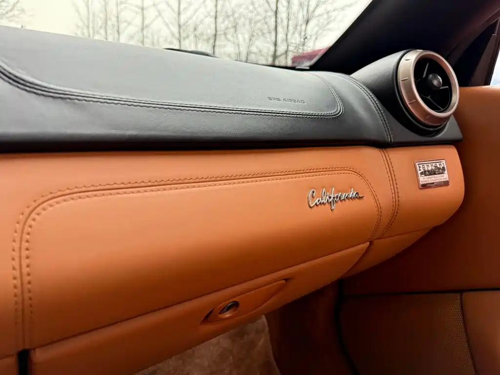 Ferrari California T 2010 2009 4.3L Standard