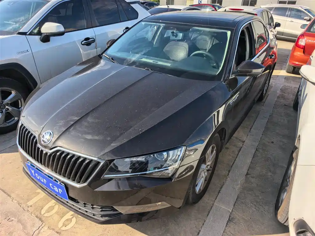 Škoda Superb 2016 TSI280 DSG Advance Edition