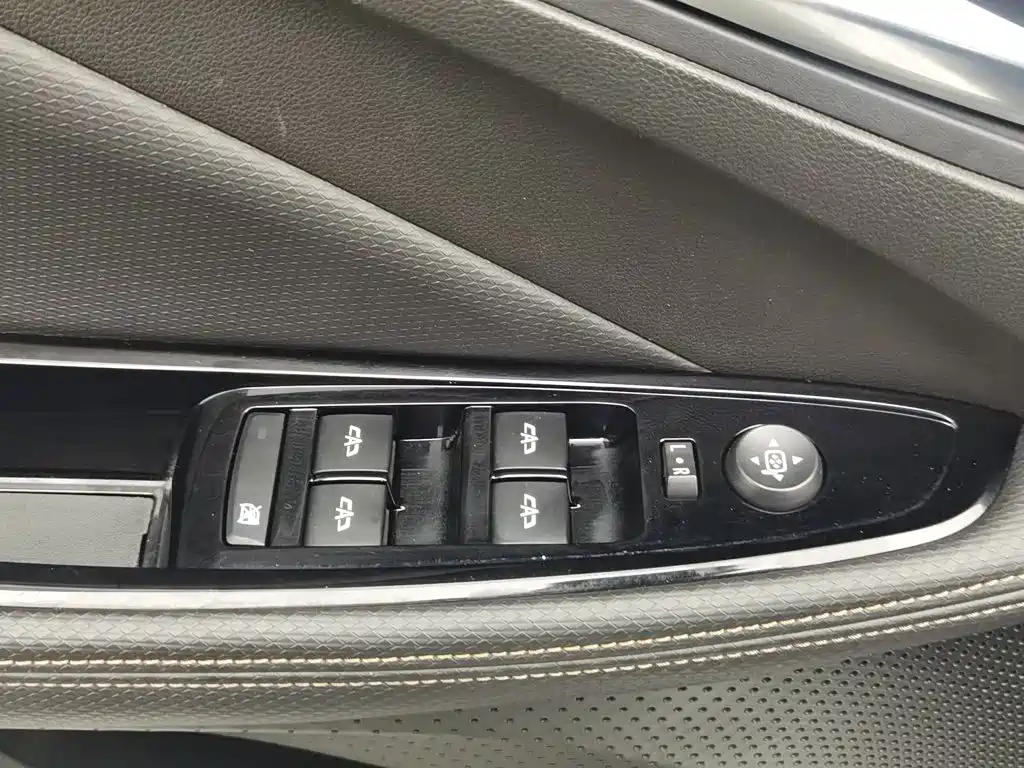 Фото 9 - Buick Verano