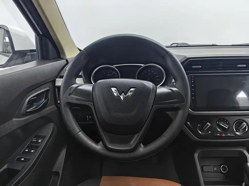 Фото 11 - Wuling Motors Wuling Hongguang