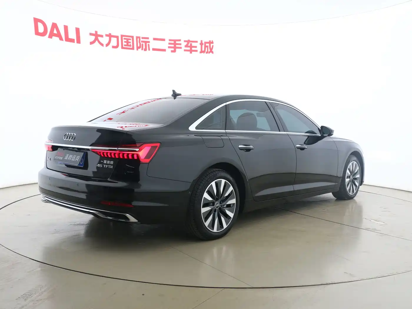 Audi A6L 2023 Facelift 45 TFSI Premium Elegance фото 12