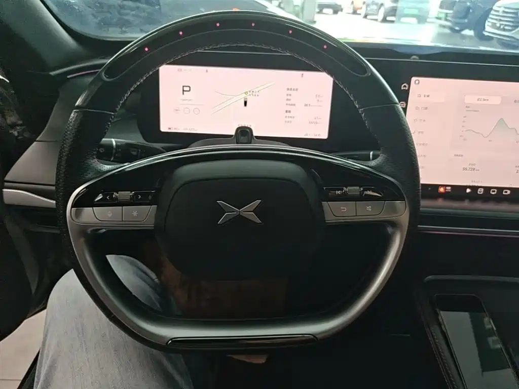 XPeng P7 2023 P7i 702 Pro фото 11