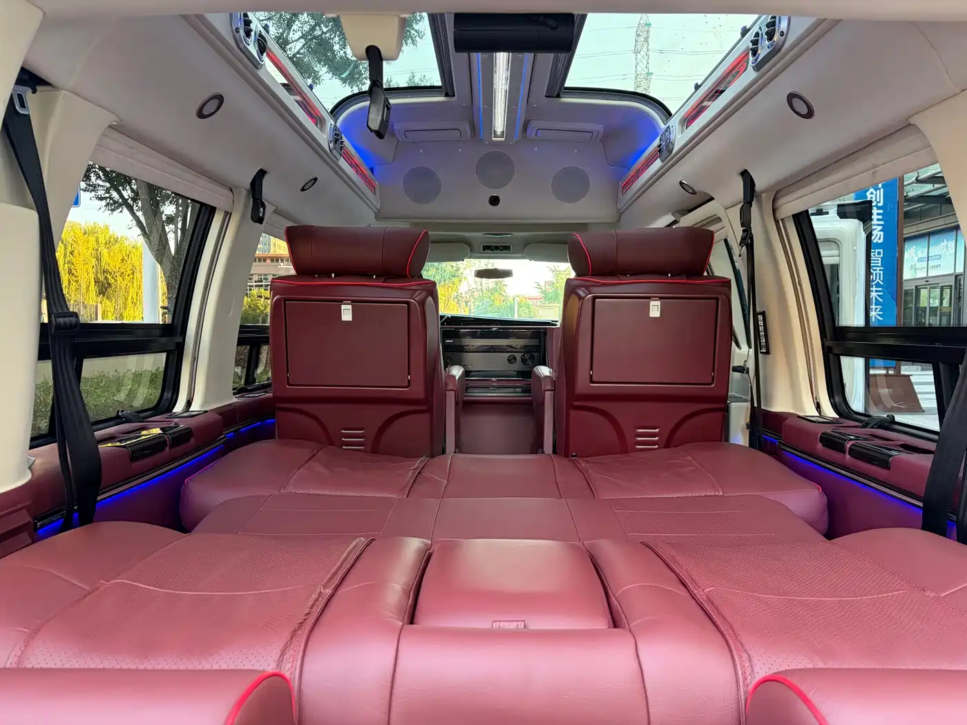 GMC Savana 2015 2016 5.3L G660S 4WD Prestige Skylight Edition