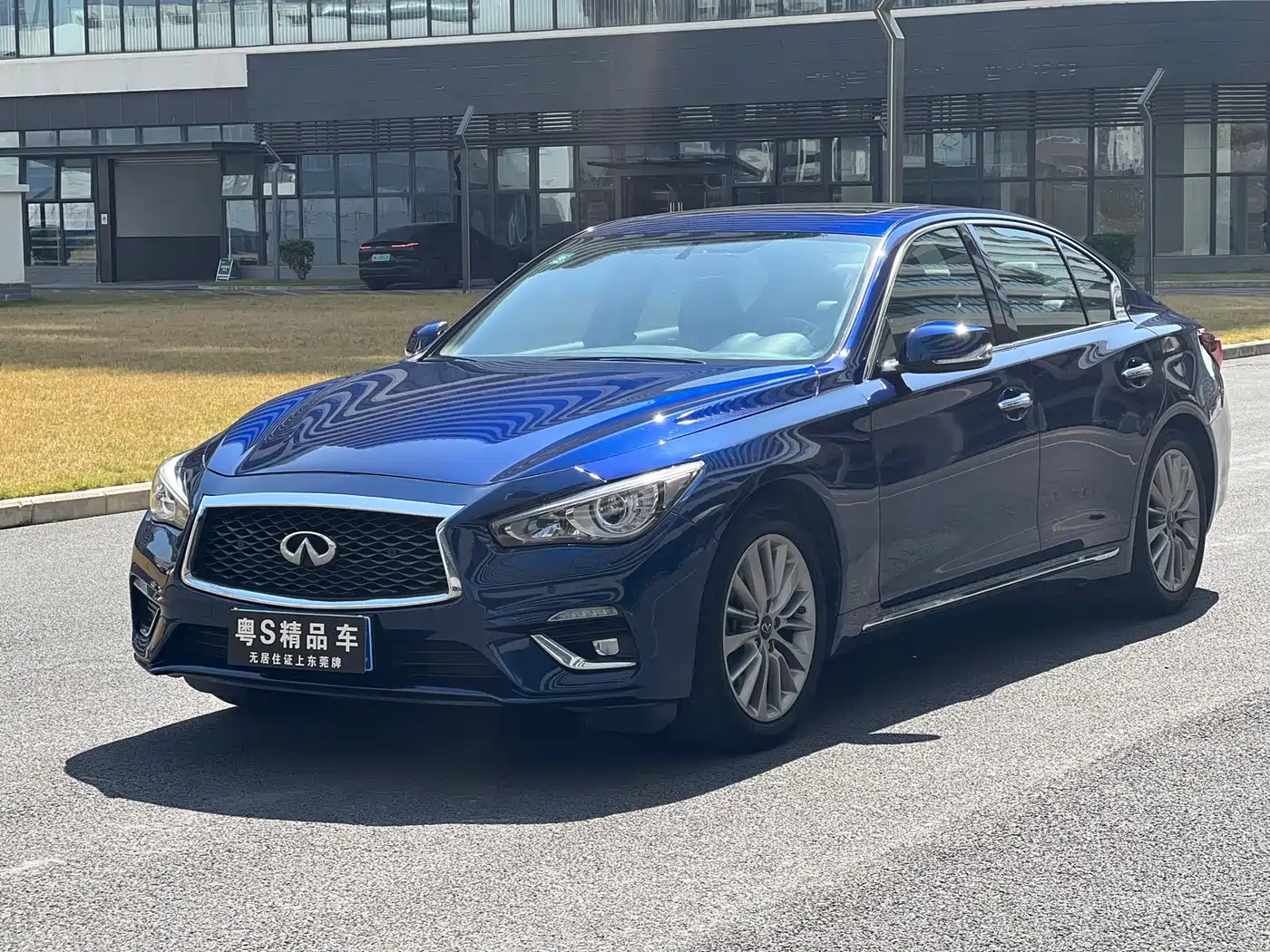Infiniti Q50L 2021 2021 2.0T Leisure