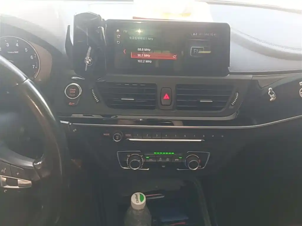 BMW 1 Series 2019 118i M Sport Package фото 13