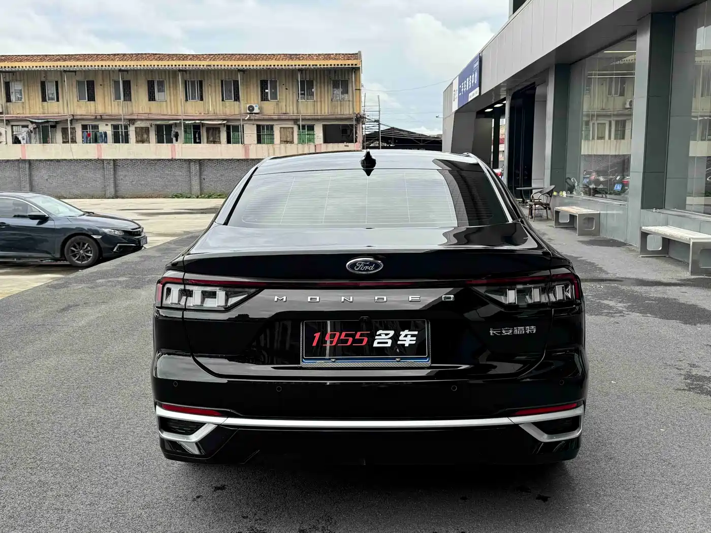 FORD MONDEO