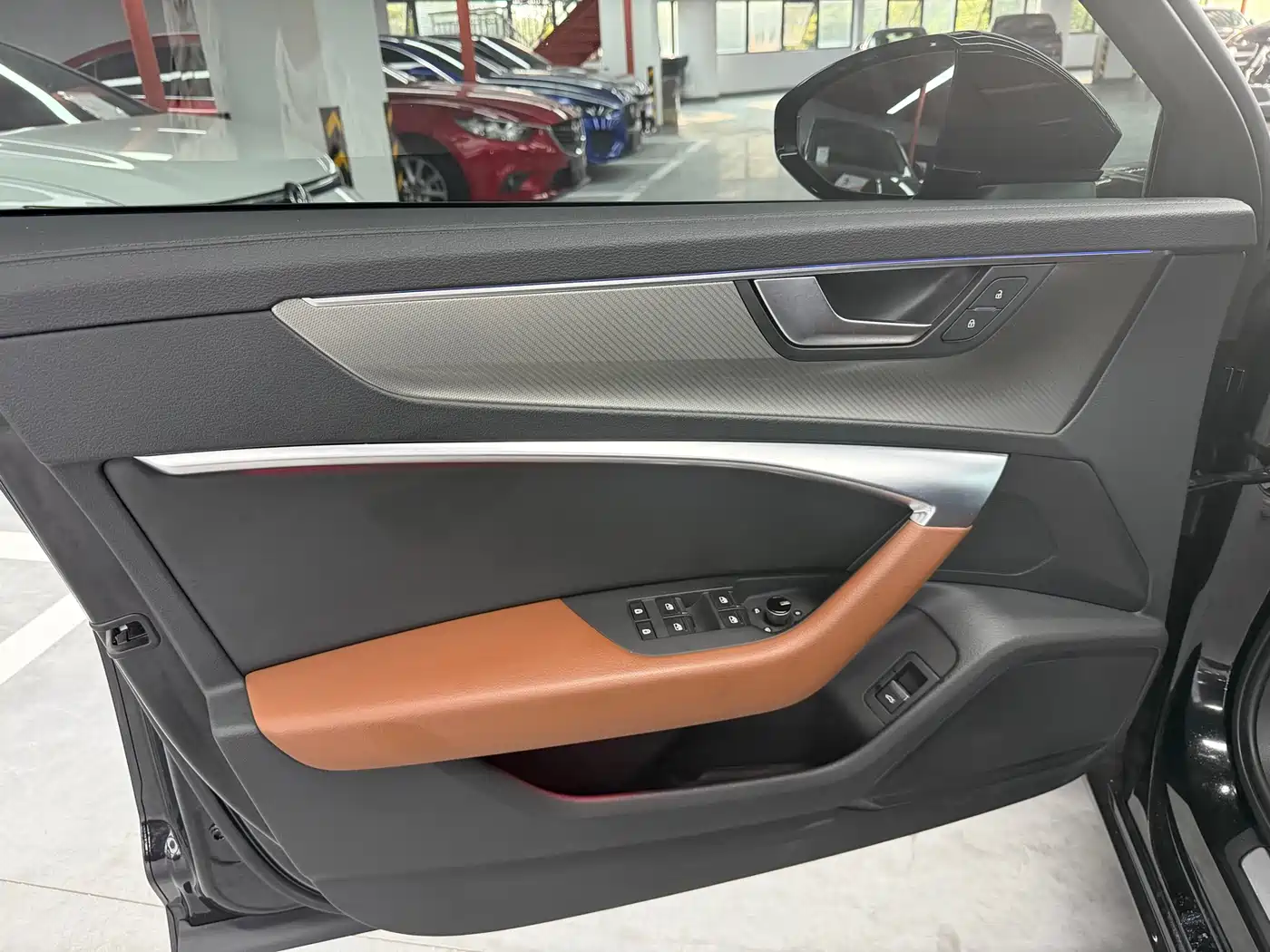 Audi A6L 2021 40 TFSI Luxury Elegance фото 10