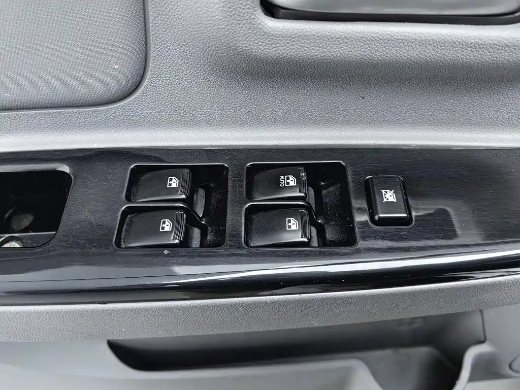 BAIC Weiwang M20 2015 2014 1.5L Comfort BJ415B
