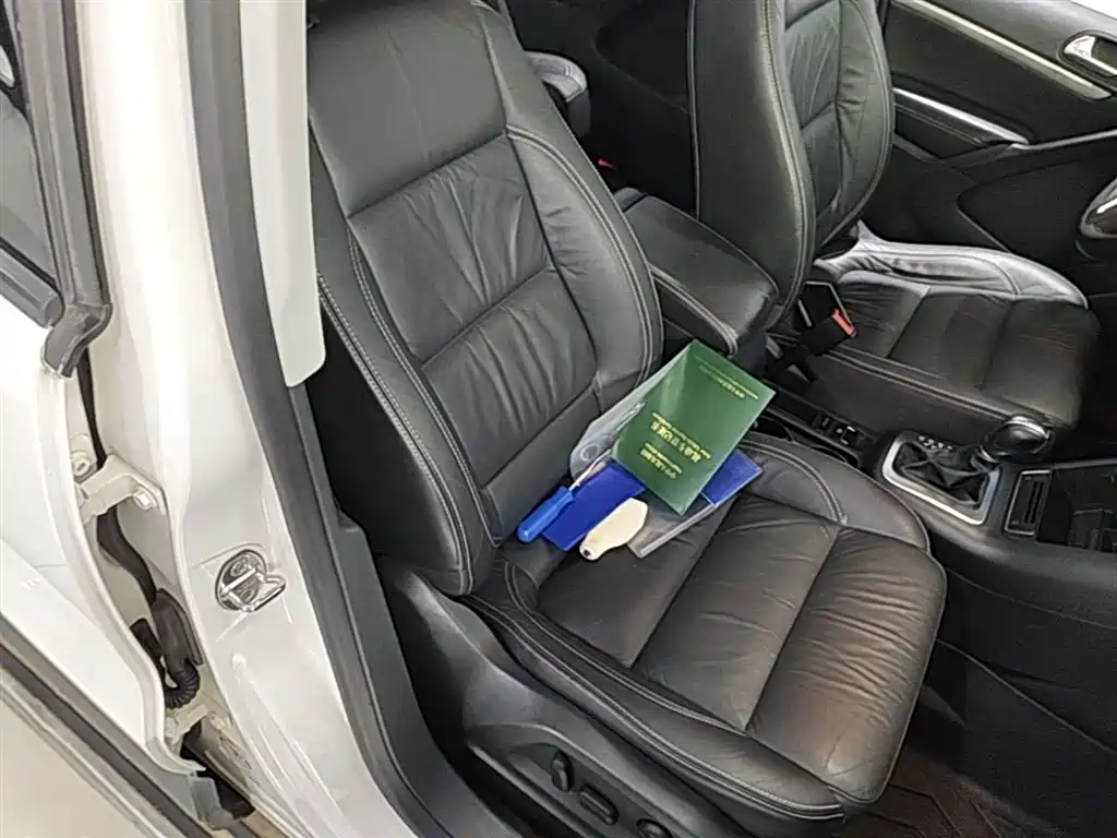 Volkswagen Tiguan 2016 Model 300TSI Automatic 2WD Comfort Edition фото 25