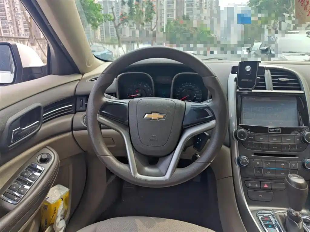 Chevrolet Malibu 2014 2.0L Automatic Comfort фото 3