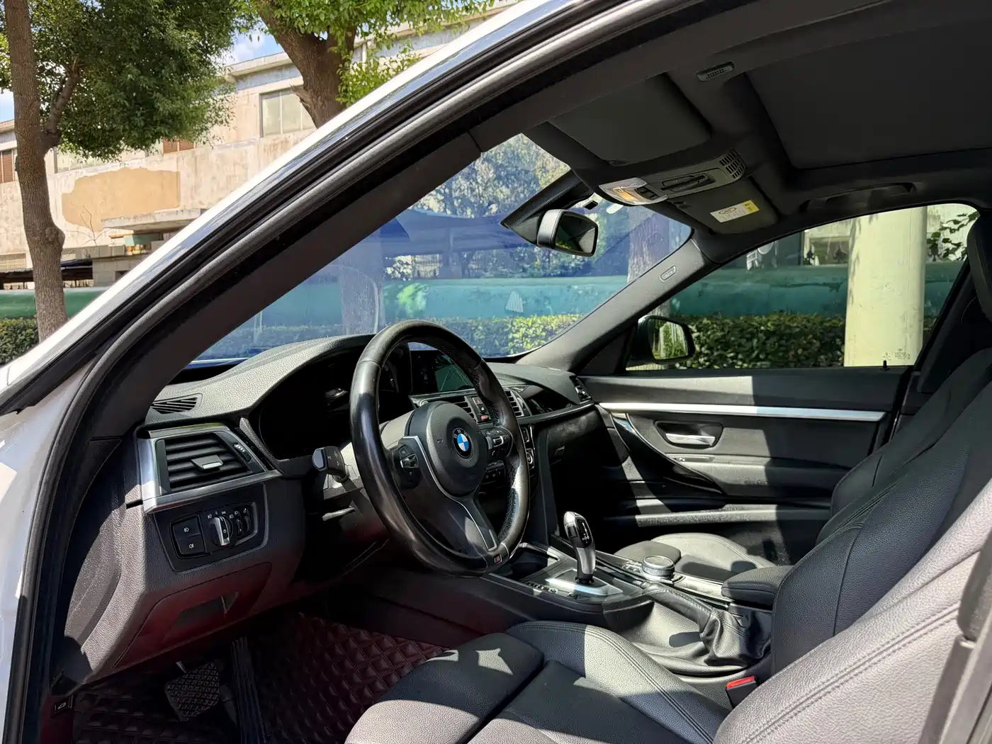 BMW 3 Series GT 2021 2020 320i M Sport Package