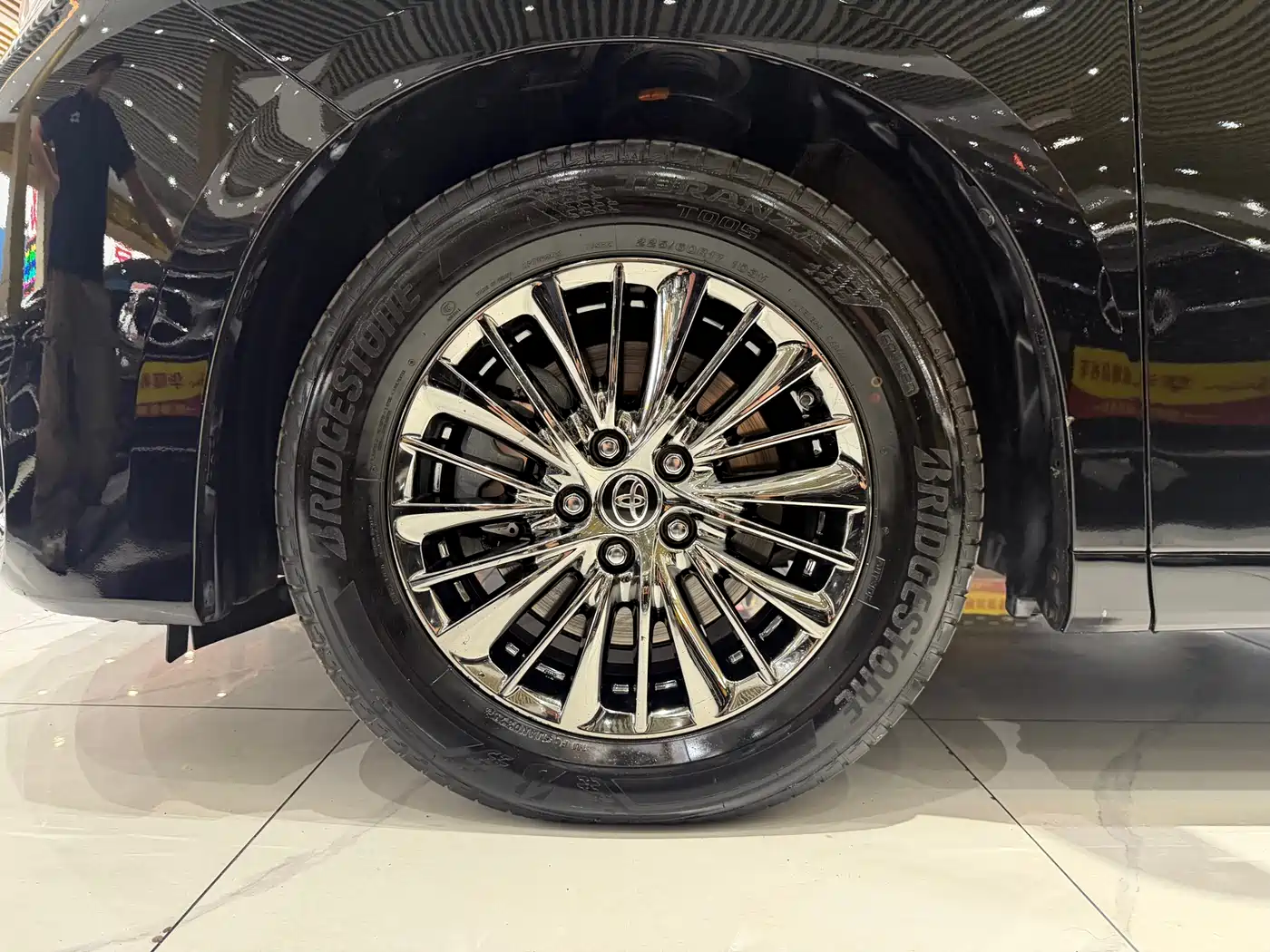 Toyota Alphard 2021 Hybrid 2.5L Luxury фото 9