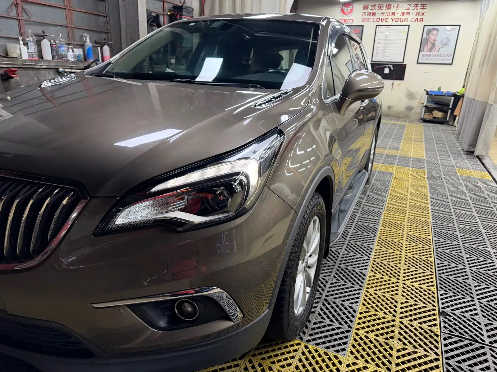 Фото 37 - Buick Envision Plus