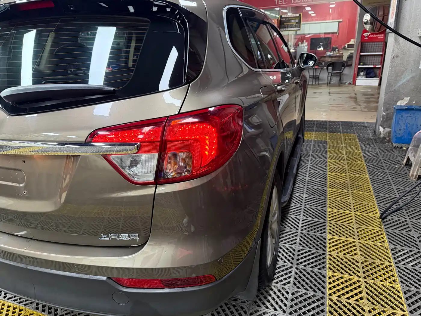 Buick Envision Plus 2017 28T AWD Elite фото 39