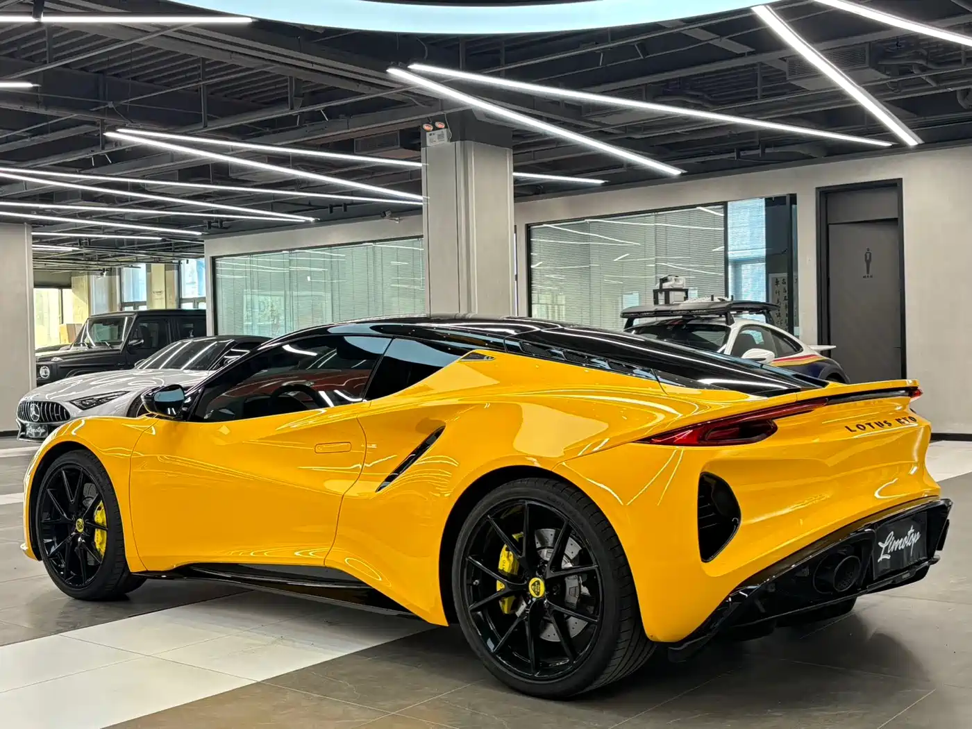 LOTUS SPORTS CAR EMIRA