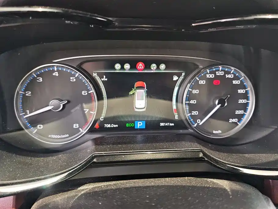 GAC Trumpchi Trumpchi GS8 2017 320T 2WD Luxury Smart Connect (7-seater) фото 14