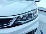 Фото 5 - Geely Vision