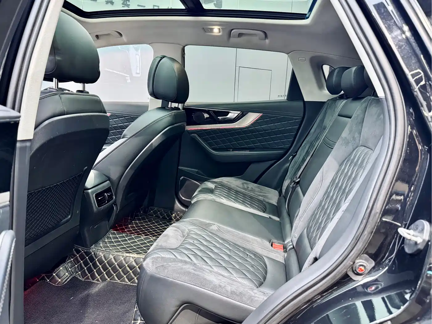 Hongqi HS5 2020 2019 2.0T Smart Connect Enjoy 4WD Edition