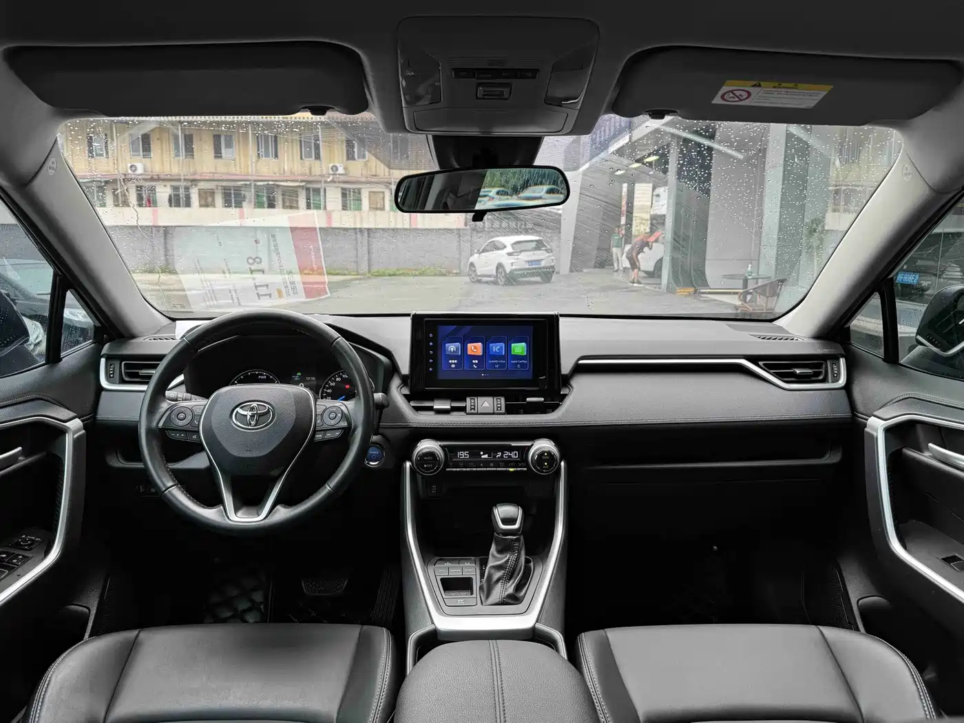 Фото 5 - Toyota Wildlander