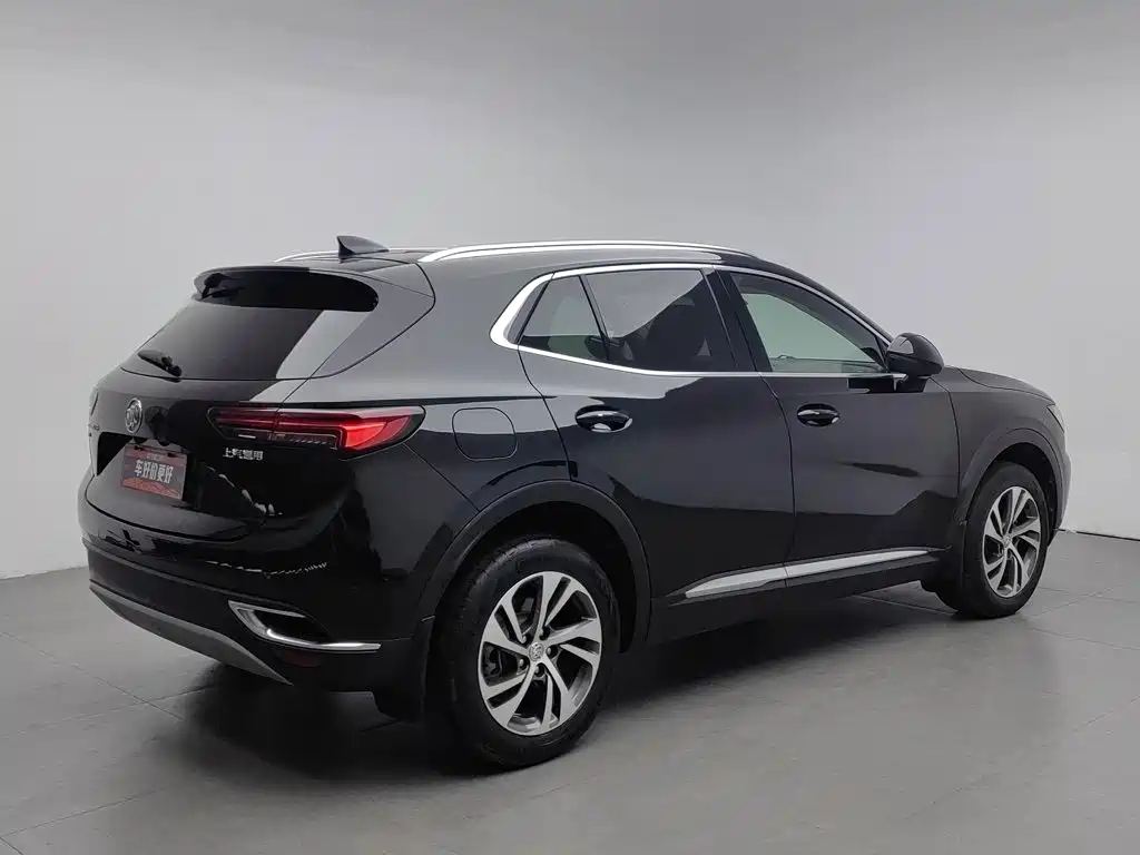 Photo 2 - Buick Envision S