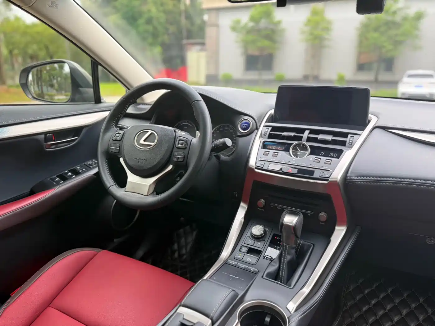 Lexus NX 2018 Model 300h FWD Fengshang Edition China V фото 12