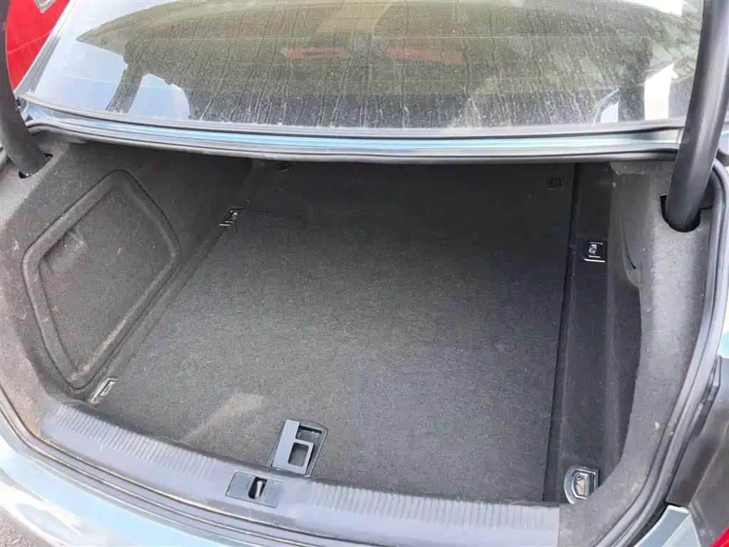 Audi A4L 2015 35 TFSI Auto Comfort фото 15