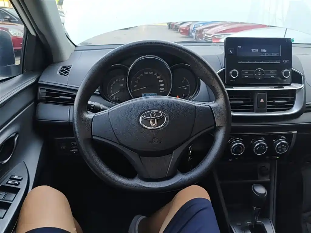 Toyota YARiS L Zhi Xuan 2020 1.5L CVT Leading Edition фото 11