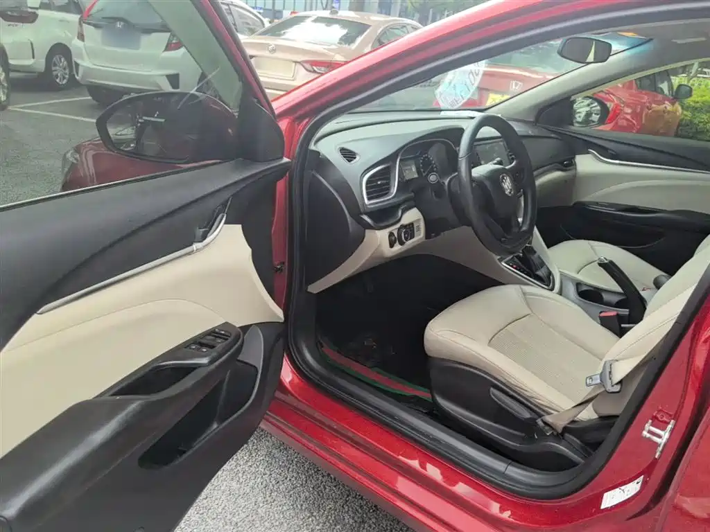 Buick Excelle 2016 15N Automatic Elite фото 16