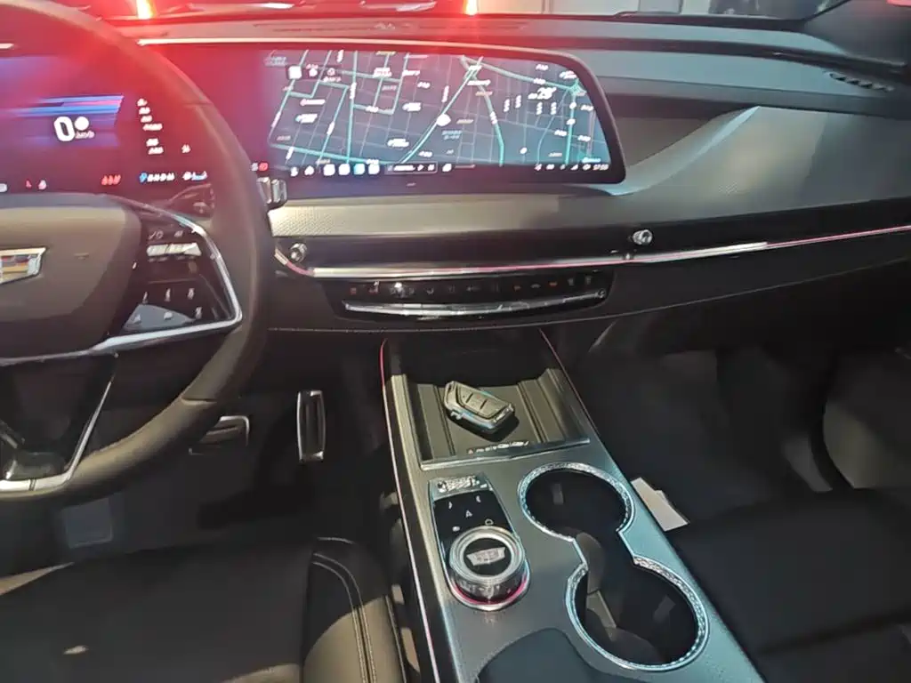 Cadillac XT5 2025 2025 2.0T Premium Model