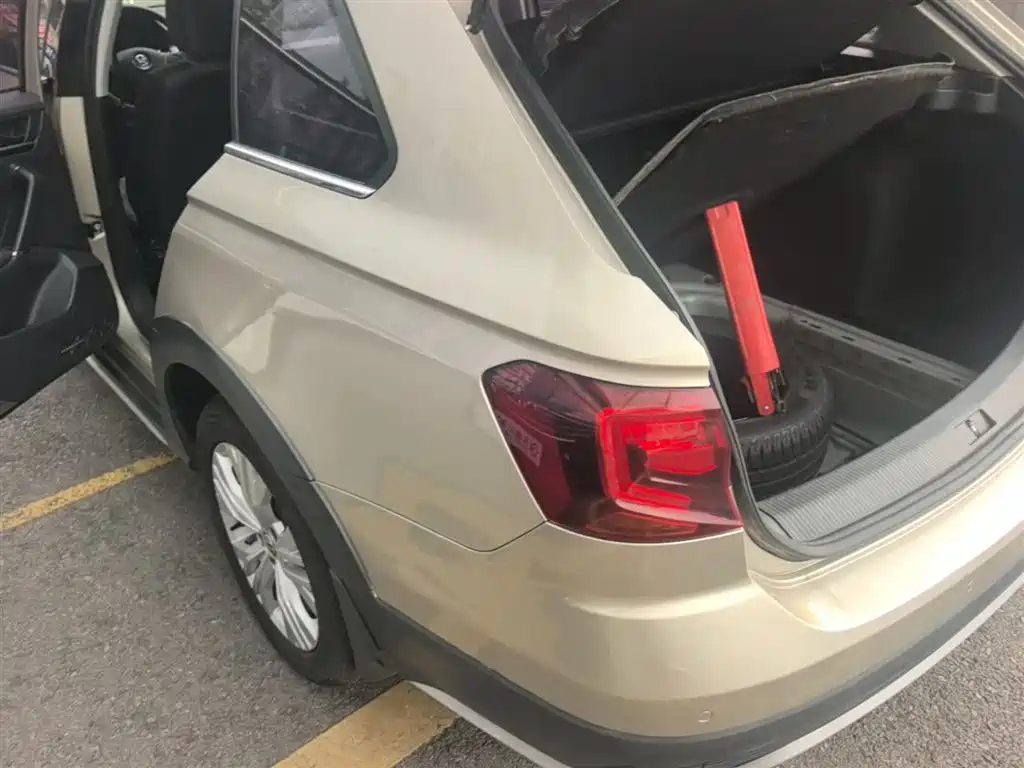 Volkswagen C-TREK 2017 1.6L Automatic Comfort фото 5