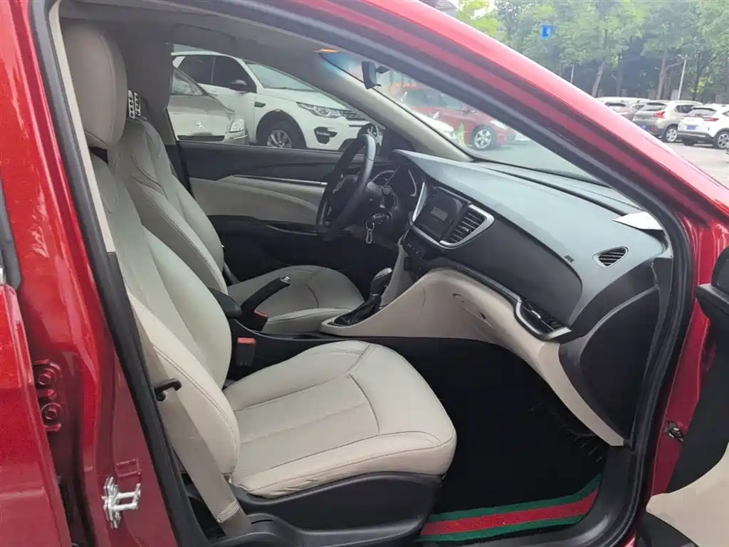 Buick Excelle 2016 15N Automatic Elite фото 25