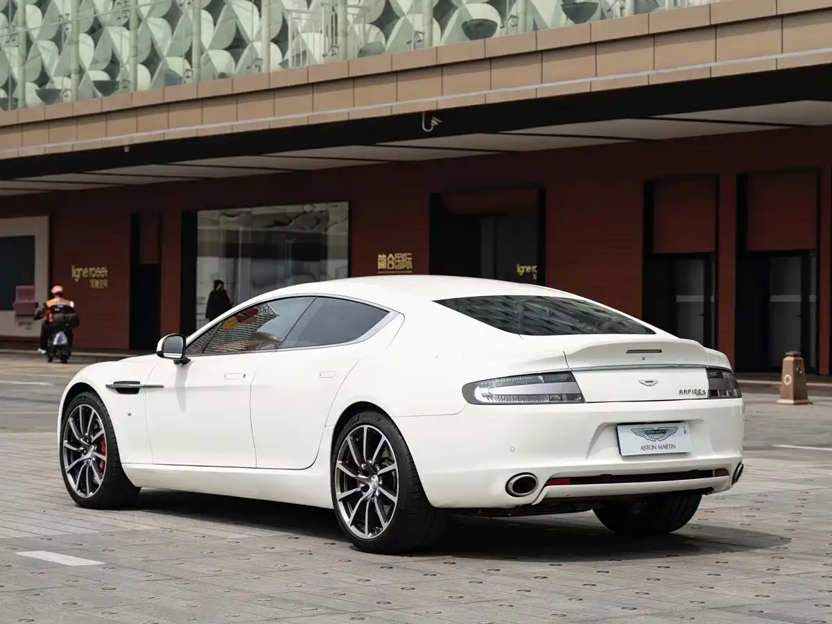 2019 Aston Martin Rapide
