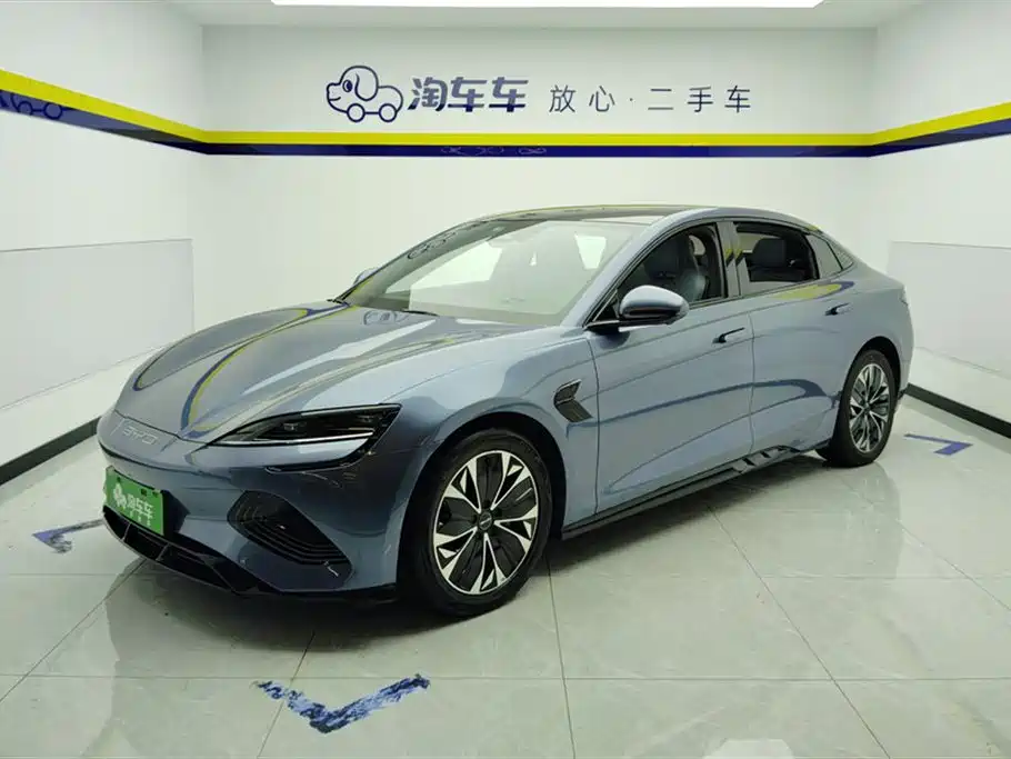 BYD Seal 2022 550km Standard Range RWD Premium