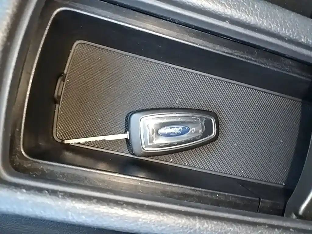 Фото 9 - Ford Focus