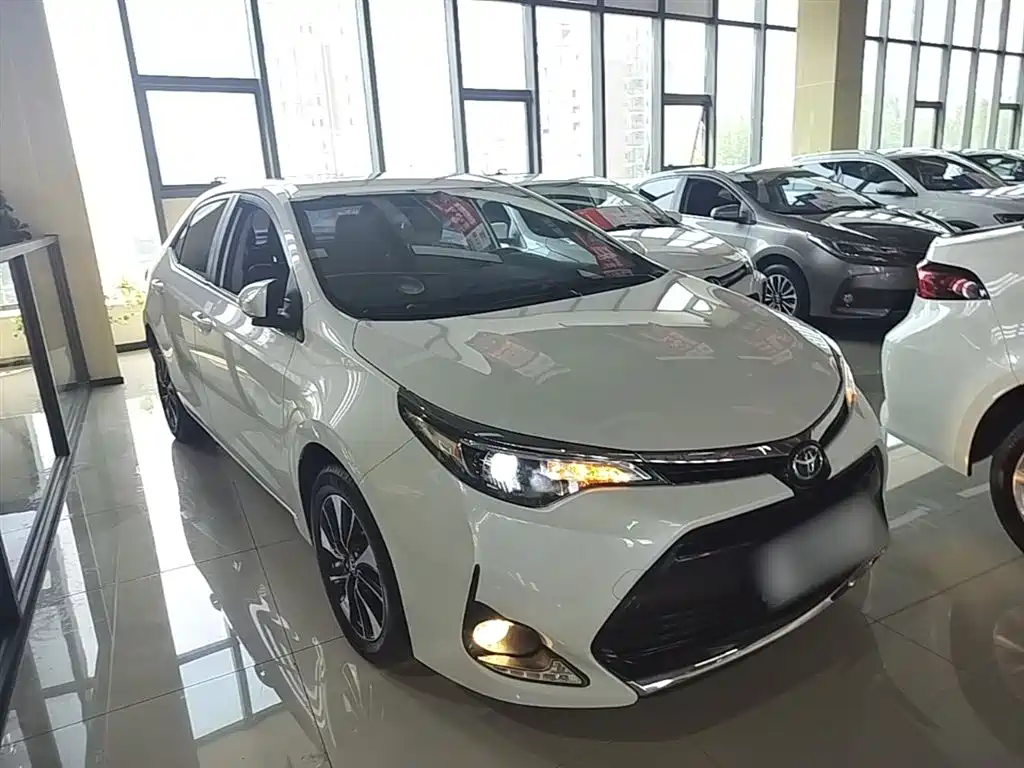 Toyota Levin 2018 185T CVT Premium Edition China V фото 22