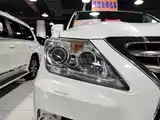 Photo 18 - Lexus LX