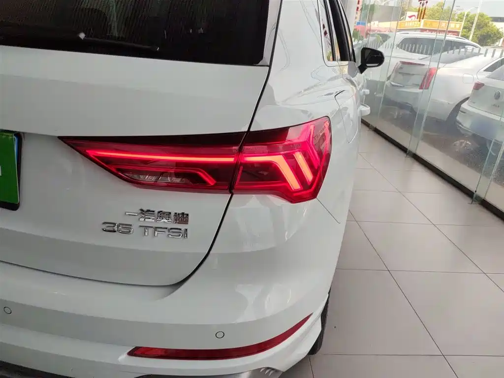 Audi Q3 2019 35 TFSI Progressive Sport фото 8