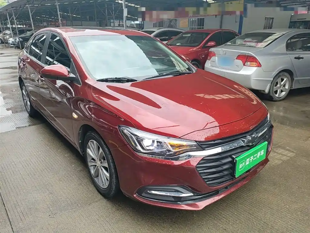 CHEVROLET CRUZE