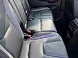 Фото 12 - Ford Edge