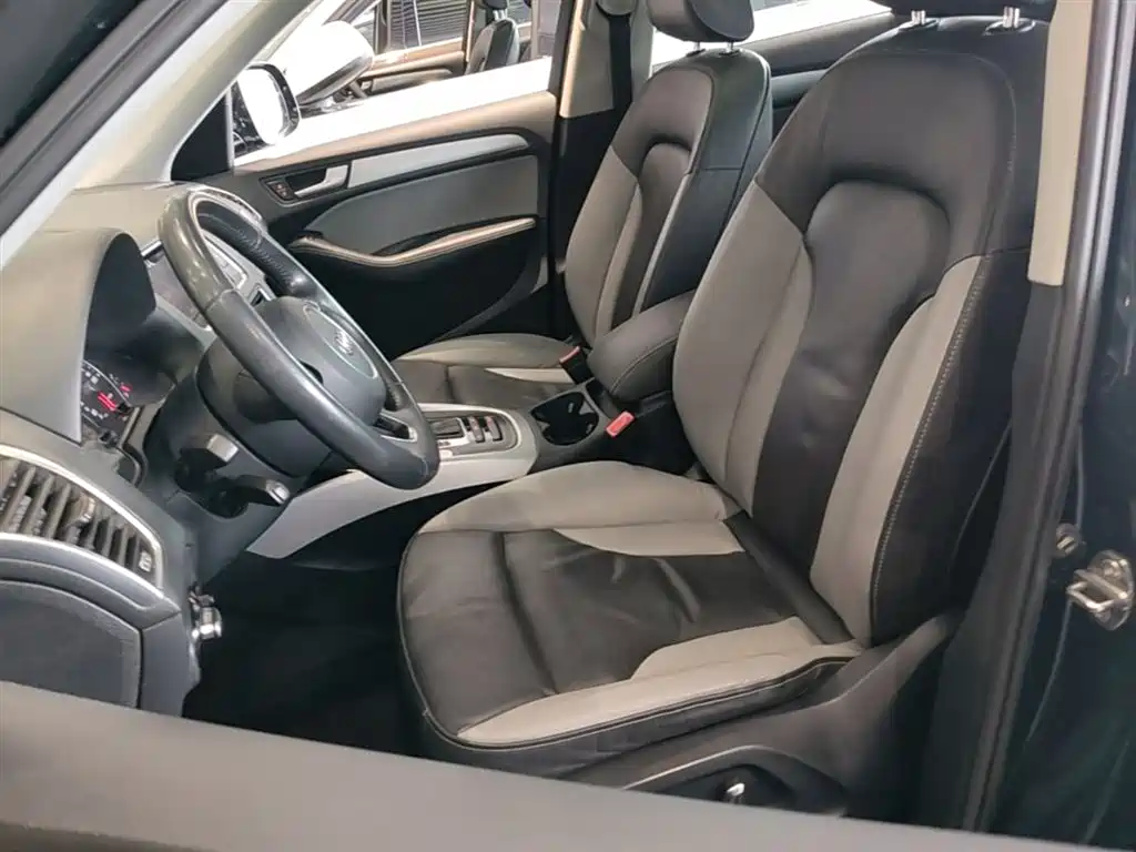 Audi Q5 2017 Plus 40 TFSI Technology фото 15
